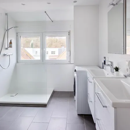 Design Mit Kingsize-betten & Balkon Appartamento *