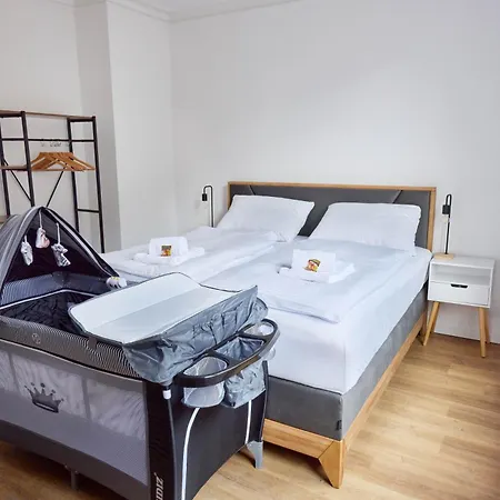Design Mit Kingsize-betten & Balkon Appartamento Pforzheim